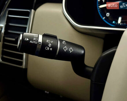 Чорний Ленд Ровер Рендж Ровер, об'ємом двигуна 4.4 л та пробігом 240 тис. км за 29500 $, фото 69 на Automoto.ua