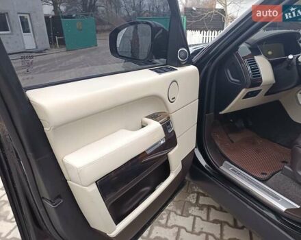 Чорний Ленд Ровер Рендж Ровер, об'ємом двигуна 4.37 л та пробігом 214 тис. км за 34500 $, фото 19 на Automoto.ua