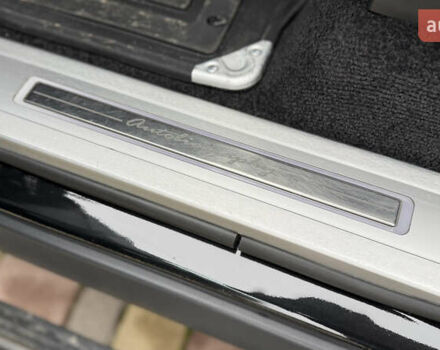 Черный Ленд Ровер Рендж Ровер, объемом двигателя 5 л и пробегом 150 тыс. км за 39800 $, фото 32 на Automoto.ua