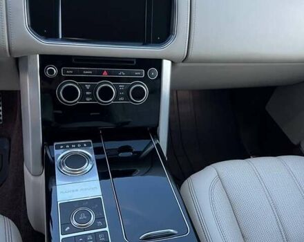 Чорний Ленд Ровер Рендж Ровер, об'ємом двигуна 5 л та пробігом 248 тис. км за 35000 $, фото 35 на Automoto.ua