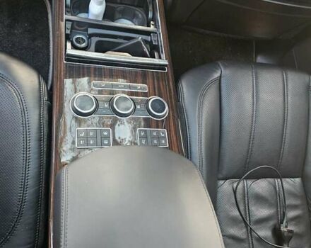 Черный Ленд Ровер Рендж Ровер, объемом двигателя 5 л и пробегом 186 тыс. км за 35000 $, фото 12 на Automoto.ua