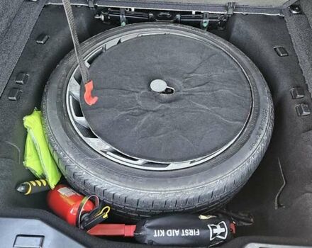 Черный Ленд Ровер Рендж Ровер, объемом двигателя 5 л и пробегом 186 тыс. км за 35000 $, фото 10 на Automoto.ua