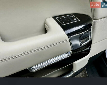 Чорний Ленд Ровер Рендж Ровер, об'ємом двигуна 5 л та пробігом 93 тис. км за 40000 $, фото 36 на Automoto.ua