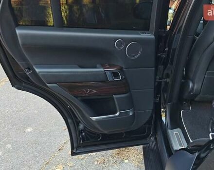 Черный Ленд Ровер Рендж Ровер, объемом двигателя 5 л и пробегом 137 тыс. км за 32000 $, фото 35 на Automoto.ua