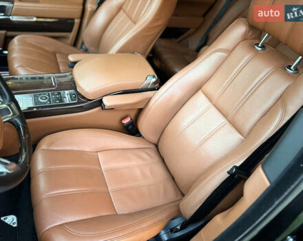 Ленд Ровер Рендж Ровер 2013 у Одесі на Automoto.ua Чорний Ленд Ровер Рендж Ровер, об'ємом двигуна 4.37 л та пробігом 222 тис. км за 31900 $, фото 47 на Automoto.ua