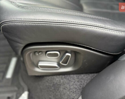 Черный Ленд Ровер Рендж Ровер, объемом двигателя 5 л и пробегом 150 тыс. км за 39800 $, фото 15 на Automoto.ua