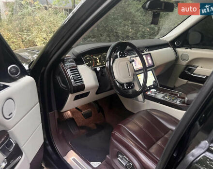 Чорний Ленд Ровер Рендж Ровер, об'ємом двигуна 4.37 л та пробігом 330 тис. км за 44900 $, фото 6 на Automoto.ua