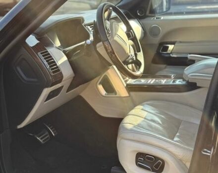 Чорний Ленд Ровер Рендж Ровер, об'ємом двигуна 5 л та пробігом 208 тис. км за 28000 $, фото 9 на Automoto.ua