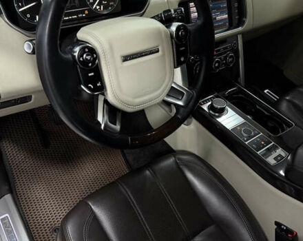 Чорний Ленд Ровер Рендж Ровер, об'ємом двигуна 4.37 л та пробігом 216 тис. км за 27500 $, фото 15 на Automoto.ua