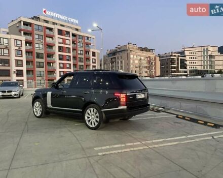Чорний Ленд Ровер Рендж Ровер, об'ємом двигуна 5 л та пробігом 125 тис. км за 41000 $, фото 28 на Automoto.ua