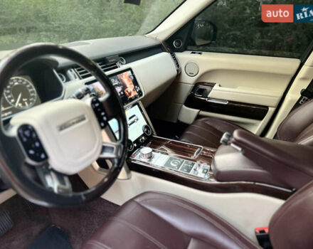 Чорний Ленд Ровер Рендж Ровер, об'ємом двигуна 4.37 л та пробігом 330 тис. км за 44900 $, фото 9 на Automoto.ua