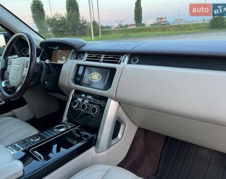 Чорний Ленд Ровер Рендж Ровер, об'ємом двигуна 5 л та пробігом 248 тис. км за 35000 $, фото 18 на Automoto.ua