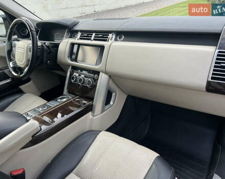 Чорний Ленд Ровер Рендж Ровер, об'ємом двигуна 4.37 л та пробігом 170 тис. км за 26900 $, фото 17 на Automoto.ua