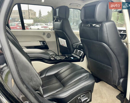 Чорний Ленд Ровер Рендж Ровер, об'ємом двигуна 5 л та пробігом 93 тис. км за 40000 $, фото 12 на Automoto.ua