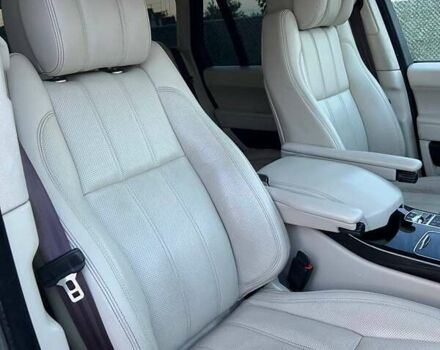 Чорний Ленд Ровер Рендж Ровер, об'ємом двигуна 5 л та пробігом 248 тис. км за 35000 $, фото 17 на Automoto.ua