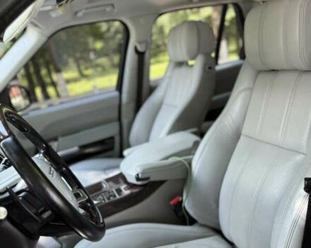 Чорний Ленд Ровер Рендж Ровер, об'ємом двигуна 5 л та пробігом 200 тис. км за 39999 $, фото 10 на Automoto.ua