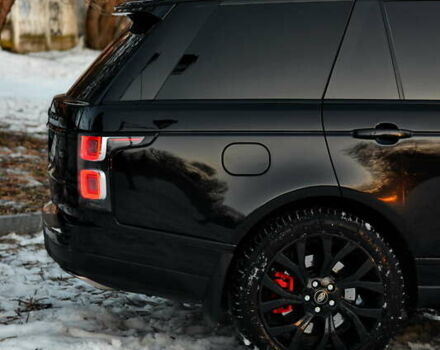 Чорний Ленд Ровер Рендж Ровер, об'ємом двигуна 5 л та пробігом 206 тис. км за 27800 $, фото 9 на Automoto.ua