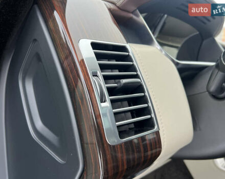 Чорний Ленд Ровер Рендж Ровер, об'ємом двигуна 5 л та пробігом 139 тис. км за 24900 $, фото 11 на Automoto.ua