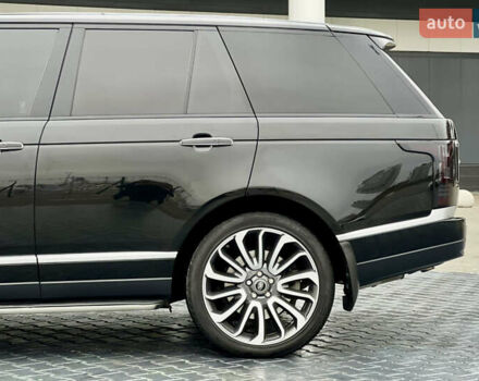 Чорний Ленд Ровер Рендж Ровер, об'ємом двигуна 5 л та пробігом 93 тис. км за 40000 $, фото 59 на Automoto.ua