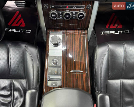 Черный Ленд Ровер Рендж Ровер, объемом двигателя 5 л и пробегом 150 тыс. км за 37500 $, фото 27 на Automoto.ua