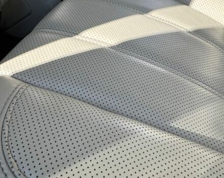 Чорний Ленд Ровер Рендж Ровер, об'ємом двигуна 5 л та пробігом 206 тис. км за 27900 $, фото 17 на Automoto.ua