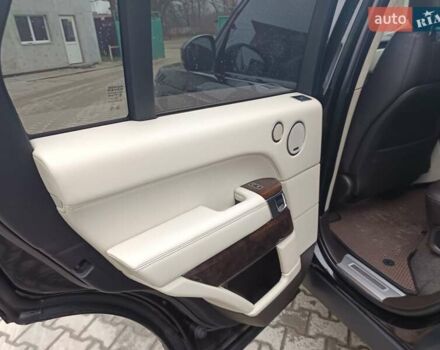 Чорний Ленд Ровер Рендж Ровер, об'ємом двигуна 4.37 л та пробігом 214 тис. км за 34500 $, фото 20 на Automoto.ua