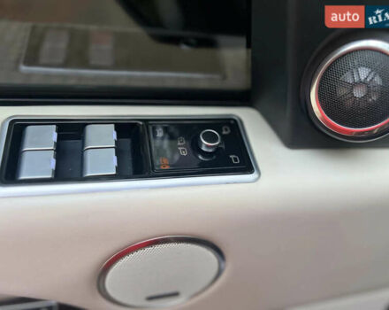 Чорний Ленд Ровер Рендж Ровер, об'ємом двигуна 4.37 л та пробігом 330 тис. км за 44900 $, фото 3 на Automoto.ua