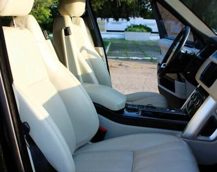 Чорний Ленд Ровер Рендж Ровер, об'ємом двигуна 4.37 л та пробігом 141 тис. км за 45000 $, фото 10 на Automoto.ua