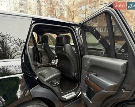 Чорний Ленд Ровер Рендж Ровер, об'ємом двигуна 5 л та пробігом 175 тис. км за 26950 $, фото 8 на Automoto.ua
