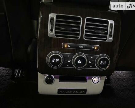 Черный Ленд Ровер Рендж Ровер, объемом двигателя 3 л и пробегом 220 тыс. км за 29900 $, фото 77 на Automoto.ua