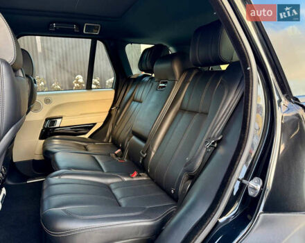 Черный Ленд Ровер Рендж Ровер, объемом двигателя 5 л и пробегом 240 тыс. км за 30900 $, фото 40 на Automoto.ua