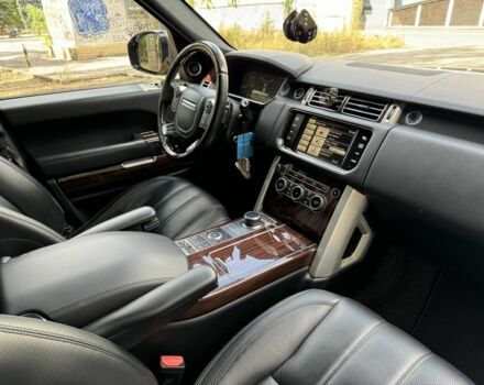 Чорний Ленд Ровер Рендж Ровер, об'ємом двигуна 5 л та пробігом 150 тис. км за 34999 $, фото 5 на Automoto.ua