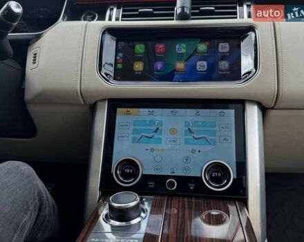 Чорний Ленд Ровер Рендж Ровер, об'ємом двигуна 5 л та пробігом 229 тис. км за 36999 $, фото 11 на Automoto.ua