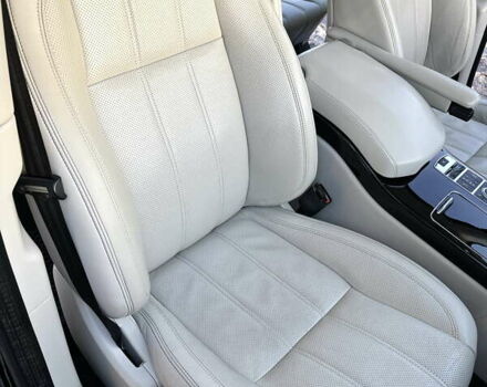 Чорний Ленд Ровер Рендж Ровер, об'ємом двигуна 5 л та пробігом 206 тис. км за 27800 $, фото 25 на Automoto.ua