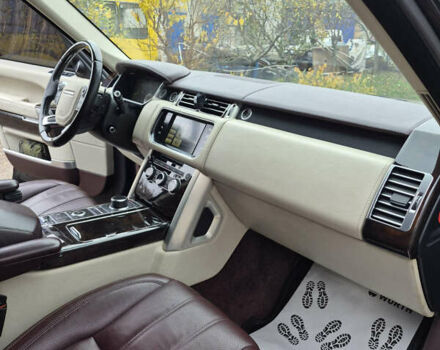 Чорний Ленд Ровер Рендж Ровер, об'ємом двигуна 5 л та пробігом 179 тис. км за 30000 $, фото 7 на Automoto.ua