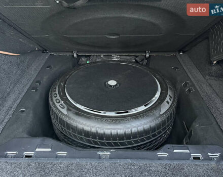 Чорний Ленд Ровер Рендж Ровер, об'ємом двигуна 5 л та пробігом 125 тис. км за 41000 $, фото 79 на Automoto.ua