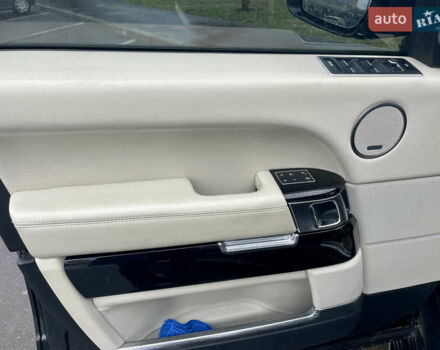 Чорний Ленд Ровер Рендж Ровер, об'ємом двигуна 5 л та пробігом 93 тис. км за 40000 $, фото 48 на Automoto.ua