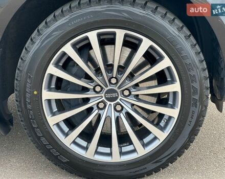 Черный Ленд Ровер Рендж Ровер, объемом двигателя 5 л и пробегом 52 тыс. км за 37800 $, фото 9 на Automoto.ua