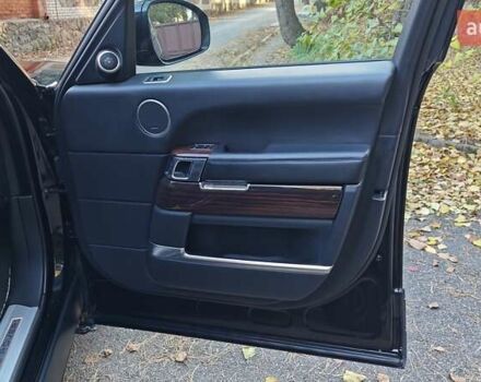 Черный Ленд Ровер Рендж Ровер, объемом двигателя 5 л и пробегом 137 тыс. км за 32000 $, фото 30 на Automoto.ua