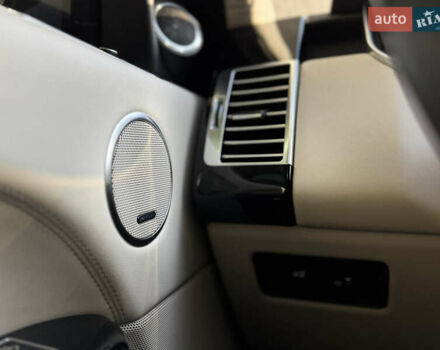 Черный Ленд Ровер Рендж Ровер, объемом двигателя 4.95 л и пробегом 159 тыс. км за 32000 $, фото 15 на Automoto.ua