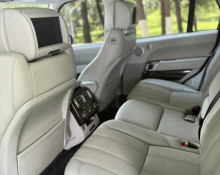 Чорний Ленд Ровер Рендж Ровер, об'ємом двигуна 5 л та пробігом 200 тис. км за 39999 $, фото 8 на Automoto.ua