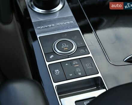 Черный Ленд Ровер Рендж Ровер, объемом двигателя 4.4 л и пробегом 205 тыс. км за 33900 $, фото 65 на Automoto.ua