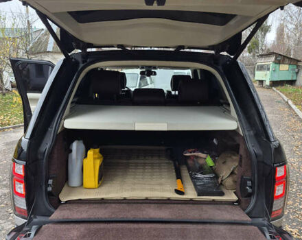 Чорний Ленд Ровер Рендж Ровер, об'ємом двигуна 5 л та пробігом 179 тис. км за 30000 $, фото 8 на Automoto.ua