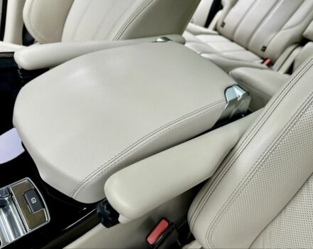 Черный Ленд Ровер Рендж Ровер, объемом двигателя 5 л и пробегом 98 тыс. км за 35000 $, фото 7 на Automoto.ua