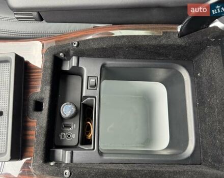 Черный Ленд Ровер Рендж Ровер, объемом двигателя 3 л и пробегом 183 тыс. км за 28900 $, фото 4 на Automoto.ua