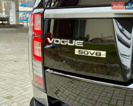 Чорний Ленд Ровер Рендж Ровер, об'ємом двигуна 4.4 л та пробігом 240 тис. км за 29500 $, фото 7 на Automoto.ua