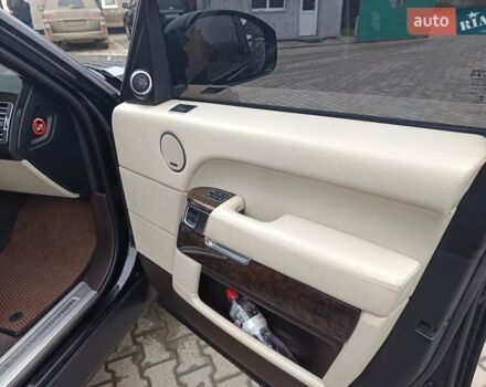 Чорний Ленд Ровер Рендж Ровер, об'ємом двигуна 4.37 л та пробігом 214 тис. км за 34500 $, фото 8 на Automoto.ua