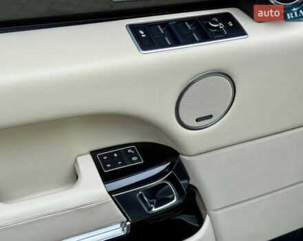 Чорний Ленд Ровер Рендж Ровер, об'ємом двигуна 4.4 л та пробігом 240 тис. км за 29500 $, фото 26 на Automoto.ua