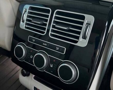 Чорний Ленд Ровер Рендж Ровер, об'ємом двигуна 5 л та пробігом 248 тис. км за 35000 $, фото 25 на Automoto.ua