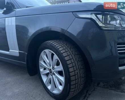 Чорний Ленд Ровер Рендж Ровер, об'ємом двигуна 4.37 л та пробігом 198 тис. км за 34000 $, фото 4 на Automoto.ua